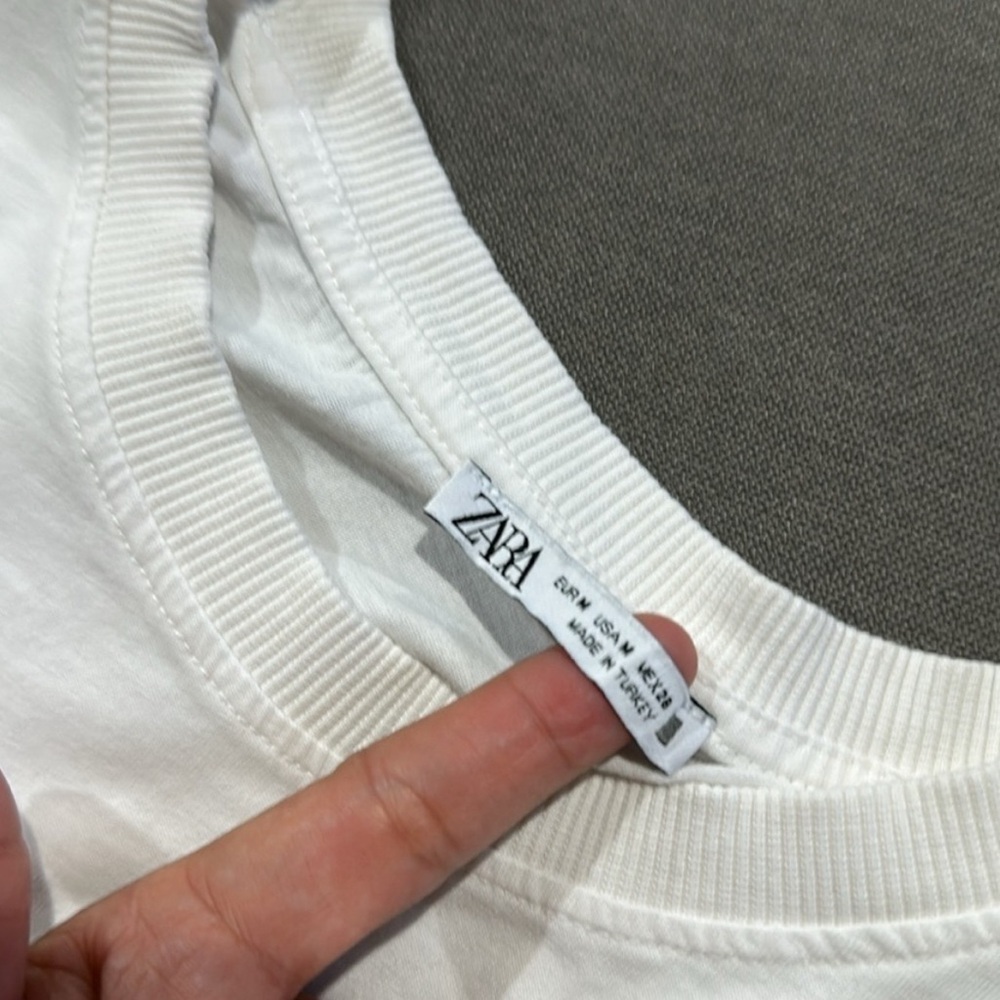 Zara white sleeveless boxy top - Picture 6 of 6